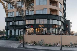 Bratus Hotel Aqaba, Акаба