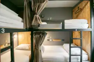 Timber Hostel, Бангкок
