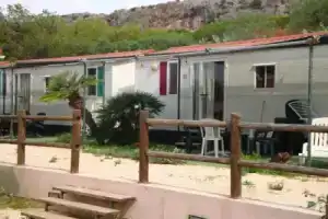 Happy Camp Mobile Homes in El-Bahira Camping Village, Сан-Вито-Ло-Капо
