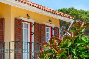 Beach Villa Lena With Private Pool, Василикос