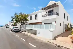 Casa Lily Lanzarote a 5 min del mar, Аресифе