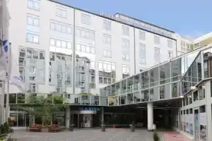 Maritim Hotel München, Мюнхен