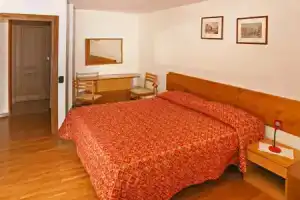 Hotel «Biancaneve», Соз-д'Улькс