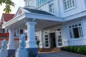 Royal Hotel, Халонг