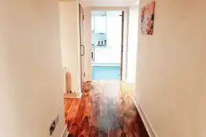 Stunning Spacious Flat In Glasgow City, Глазго