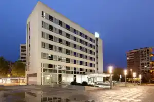 Отель «Exe Zaragoza Wtc», Сарагоса