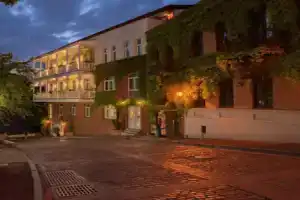 David Mikadze's Guest House, Тбилиси