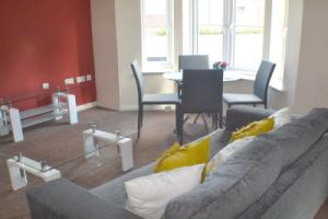 Highfield Apartment, Честер-ле-стрит