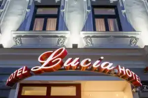 Hotel «Lucia», Вена