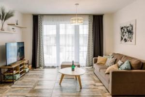 Royal 27 apartman, Кестхей