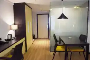 Rayfont Hotel Chengdu, Чэнду