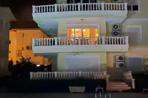 Fantastic Apt-2 min walk from Belek Cent’r Antalya region, great for golf lovers, Белек