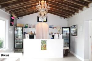 Bikini Hostel, Cafe & Beer Garden, Майами Бич