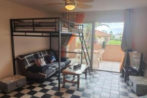Studio Corse avec véhicule dispo à l'aéroport de Bastia, Морьяни-Пляж