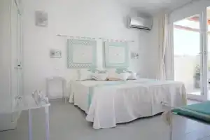 Hotel «Regina Simius», Вилласимиус