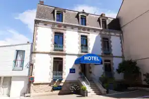 Hotel «De La Gare», Кемпер