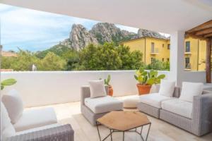 Charming house in San Pantaleo, Сан-Панталео