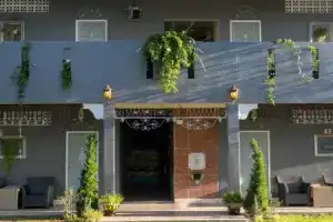 Phuket Nonnita Boutique Resort, Пхукет Таун