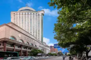 Horizon Hotel, Куньмин