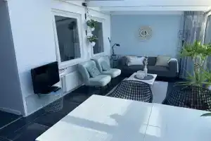 Appartement Aan de Veste, Энкхейзен
