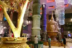 NagaWorld Hotel & Entertainment Complex, Пномпень