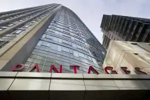 Отель «Pantages Centre», Торонто