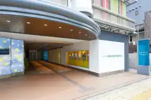 Sotetsu Grand Fresa Osaka-Namba, Осака
