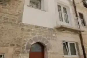 San Pietro al Borgo, Мольфетта