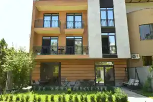 Гостиница «Avenue 30», Ереван