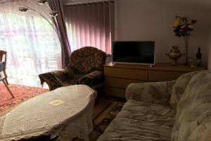 Sea & BBQ apartment , 2nd floor, Лиепая