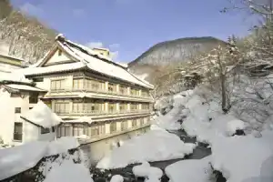 Отель «Takaragawa Onsen Ousenkaku», Минаками