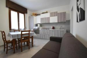 MeM House - Tra il Lago di Garda e Verona, Кастельнуово-дель-Гарда