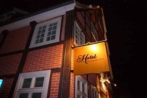 Hotel «am Doktorplatz», Реда-Виденбрюк