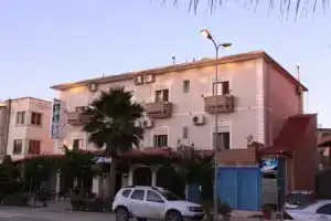 Hotel «4 Stinet», Влера