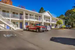 Motel «6 Portland Mall - 205», Портленд