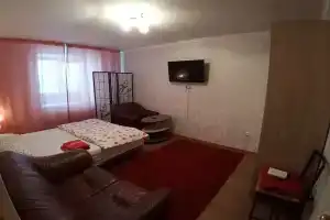 Апартаменты на улице Марджани 18, Елабуга