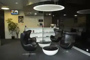 Sono Hotel, Брно
