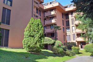 La Perla di Laveno, Лавено