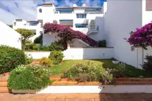 Stunning 2BR Apartment near the Beach Ref 54, Михас-Коста