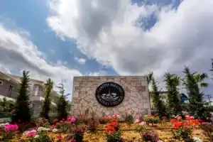 Трагаки - Гостиницы