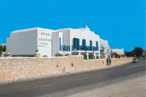 Hotel «Aegeon», Парикия
