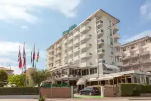 Hotel «Bristol», Соттомарина