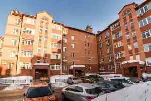 Жилой квартал на улице Чистопольская 34, Казань