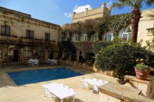 Шаара - Гостиницы