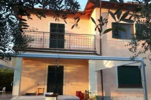 B&B La Casa sul Colle, Сестри-Леванте