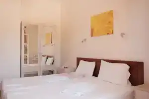 Canal d'Amour Makris Apartments, Сидарион
