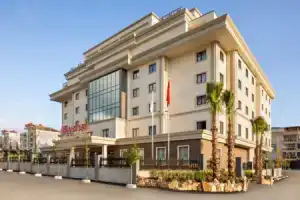 Отель «Ramada by Wyndham Adiyaman», Адыяман