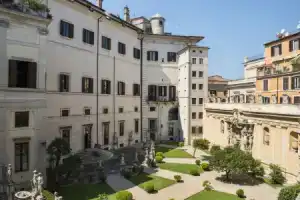 Hotel «Vilòn - Small Luxury Hotels of the World», Рим