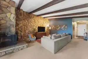 Lake Cliffe #307, Building A, Диллон