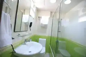 Sun City International Hotel, Дубай